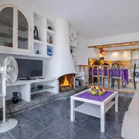 Pili By Danlux Invest Casa vacanze